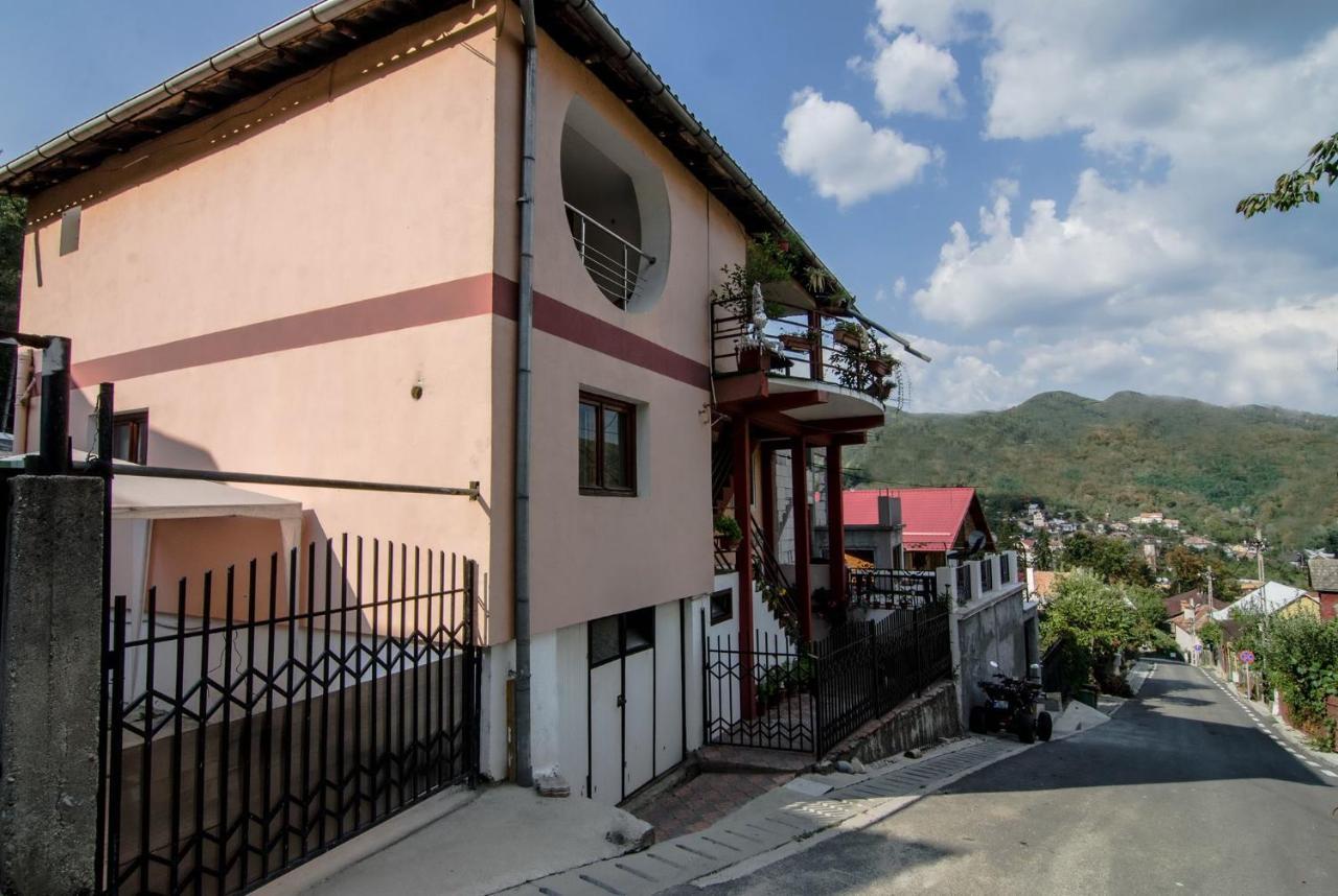 Casa Olanesti Hotell Băile Olăneşti Exteriör bild